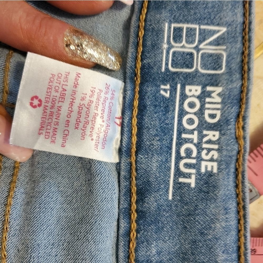 No Boundaries Bootcut Jeans Size 17 - Picture 5 of 6